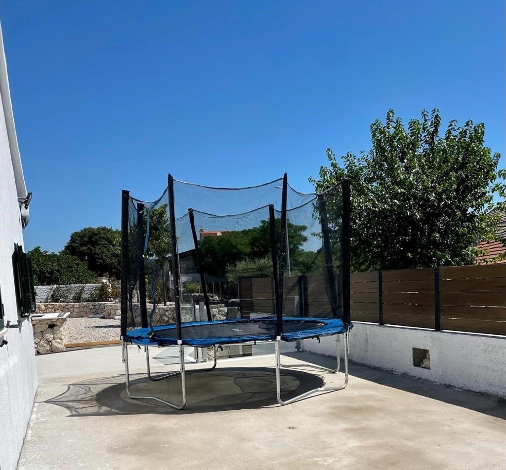 Vacation House Lavanda New! Heated Pool Zadvarje Exterior photo